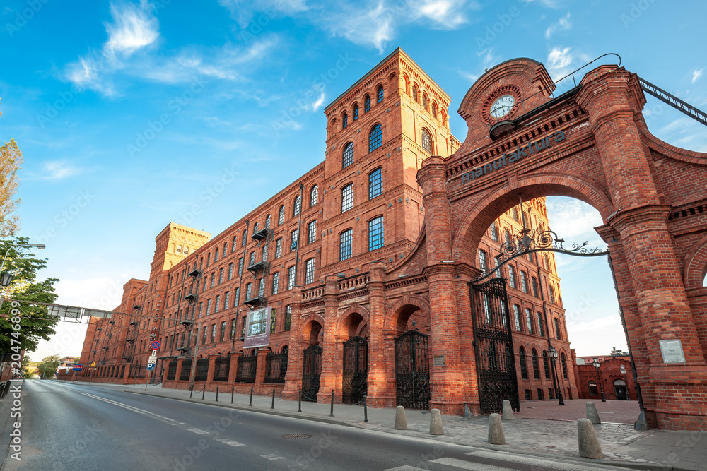 Zabytkowy kompleks Manufaktura w Łodzi – architektura przemysłowa