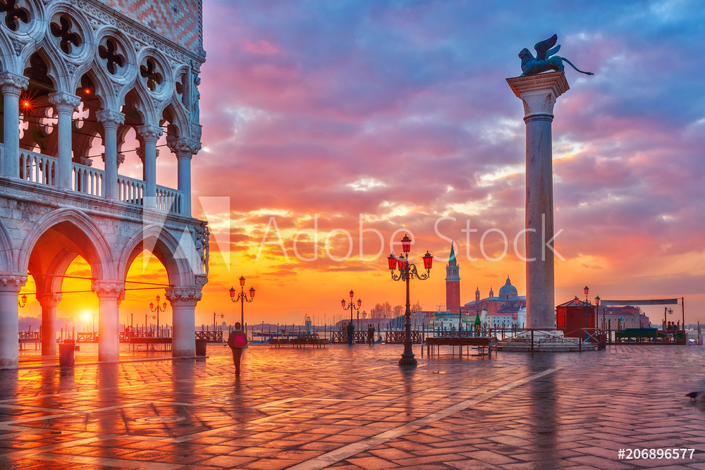 Obraz na płótnie Piazza San Marco at sunrise, Vinice, Italy w salonie
