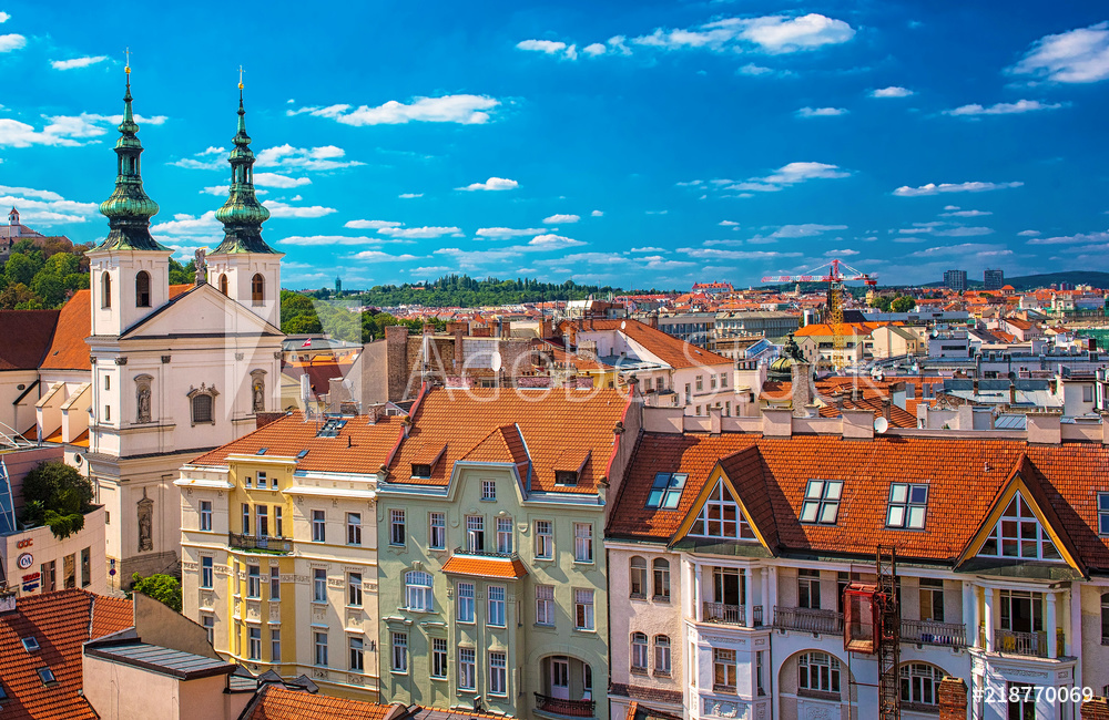 Widok na Stare Miasto w Brnie | obraz na płótnie
