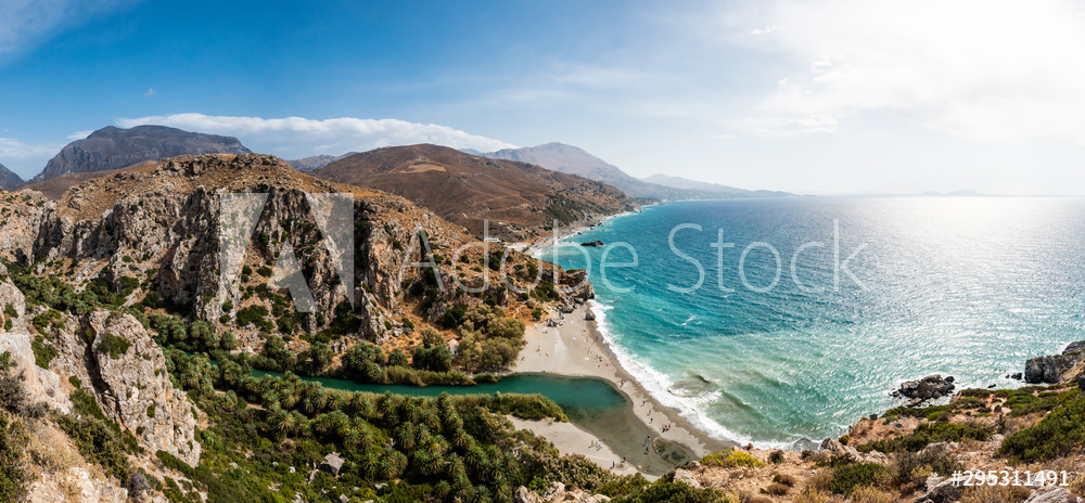 Preveli, Oase mit Sandstrand, Palmen und Süsswasserfluss auf Kreta, Plakias, Griechenland