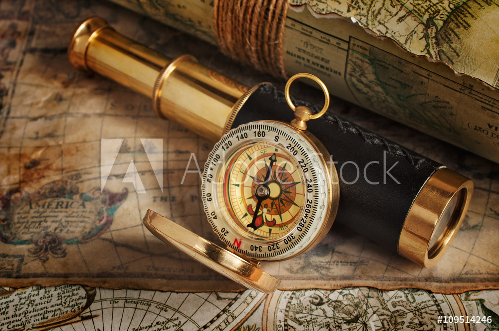 Kompas, mapa i luneta